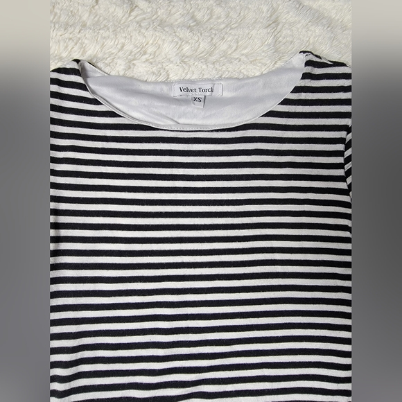 Velvet Torch midi dress size XS - Picture 3 of 3